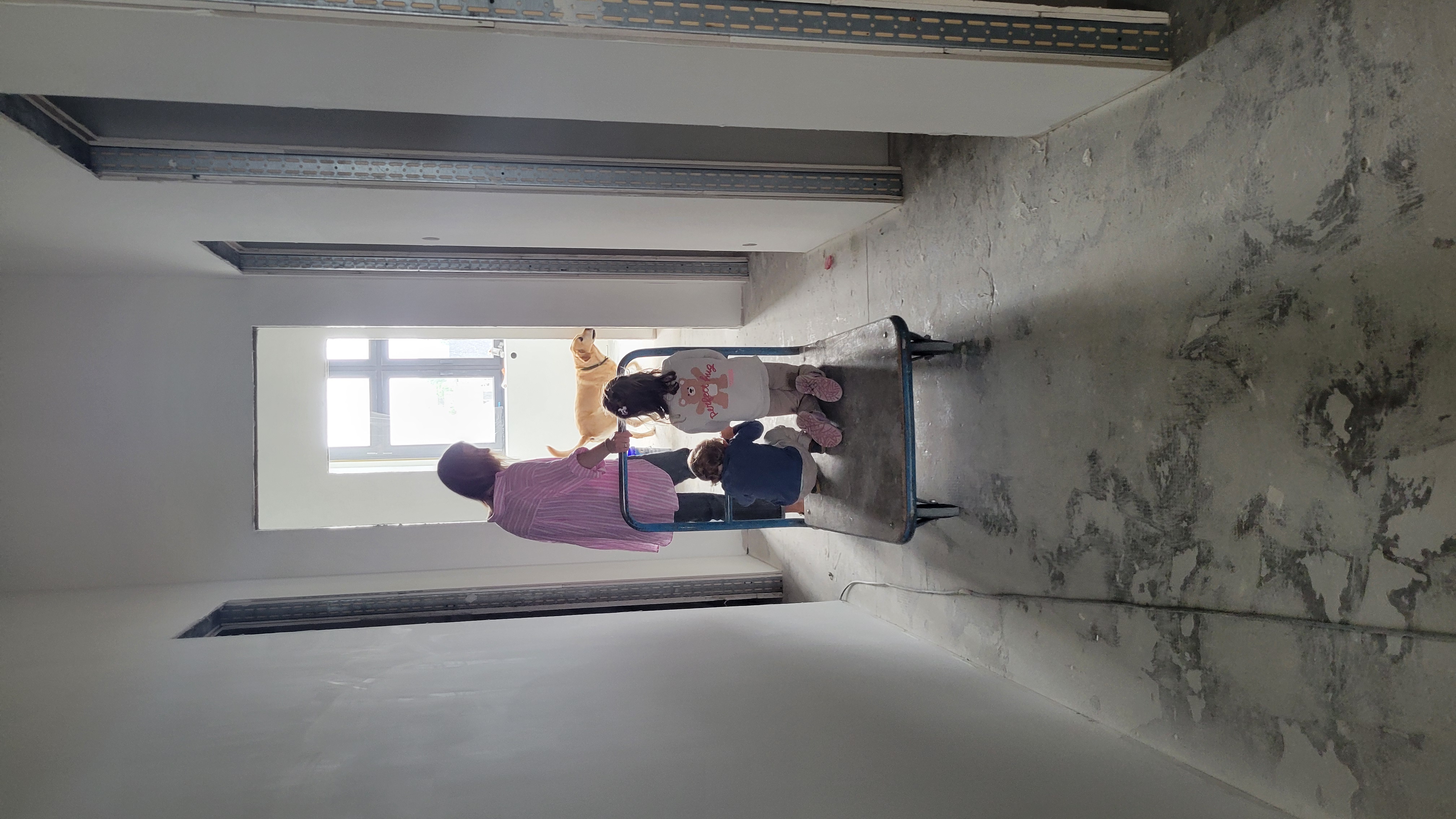 Juni 2025: Baustellenbesuch mit der Family